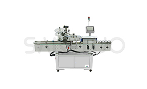 Conical bottle labeling machine