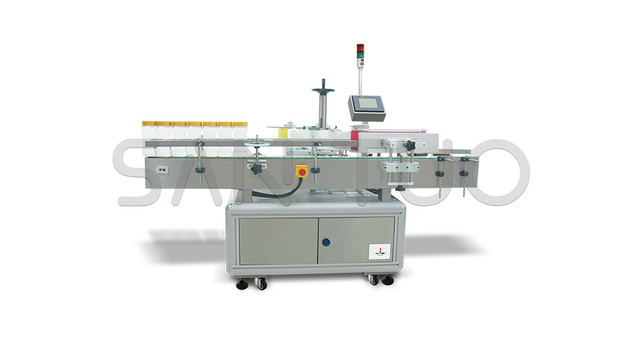 Vertical square bottle labeling machine
